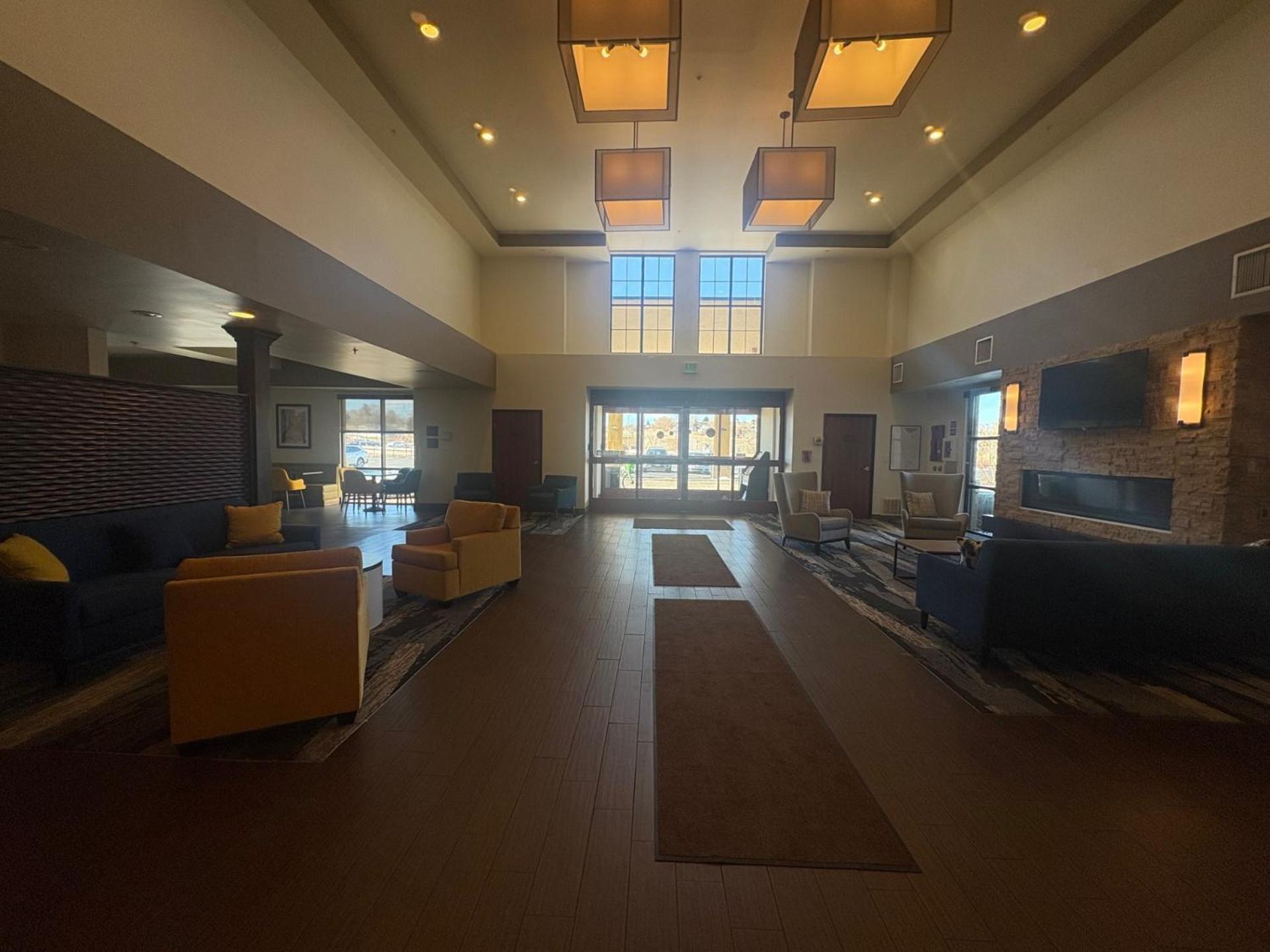 Comfort Suites Near Denver Downtown Exterior foto